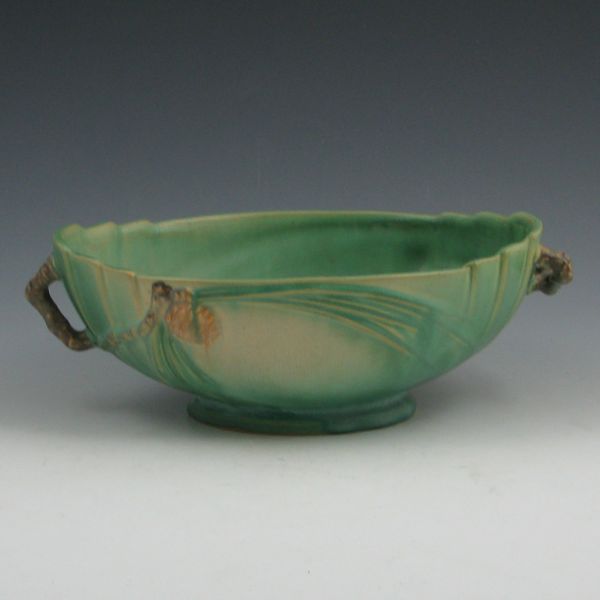 Roseville Pine Cone bowl in green  142da3