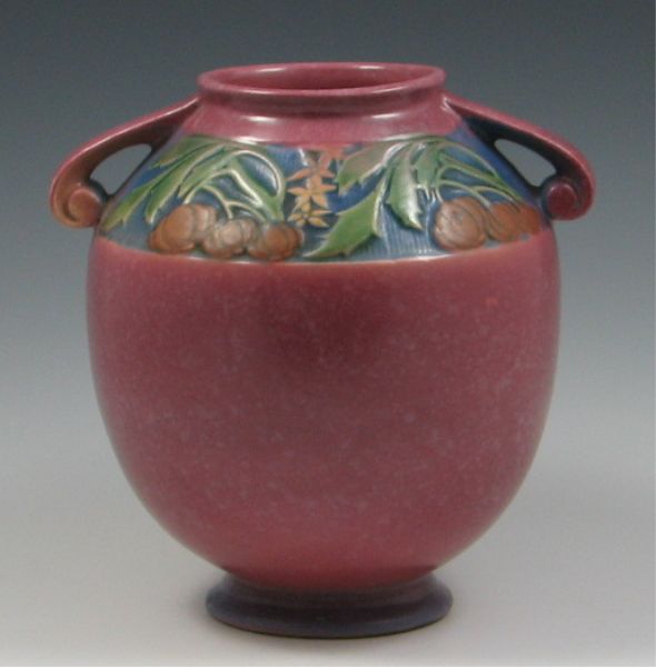 Roseville Baneda Vase marked with 142ef8