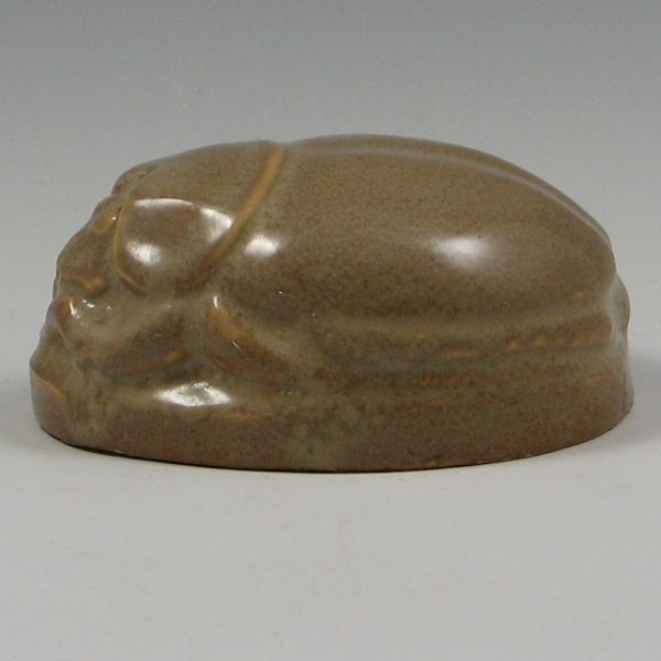 Scarab Beetle Paperweight unmarked 14301b