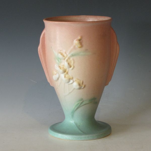 Roseville Ixia vase in pink and 143343