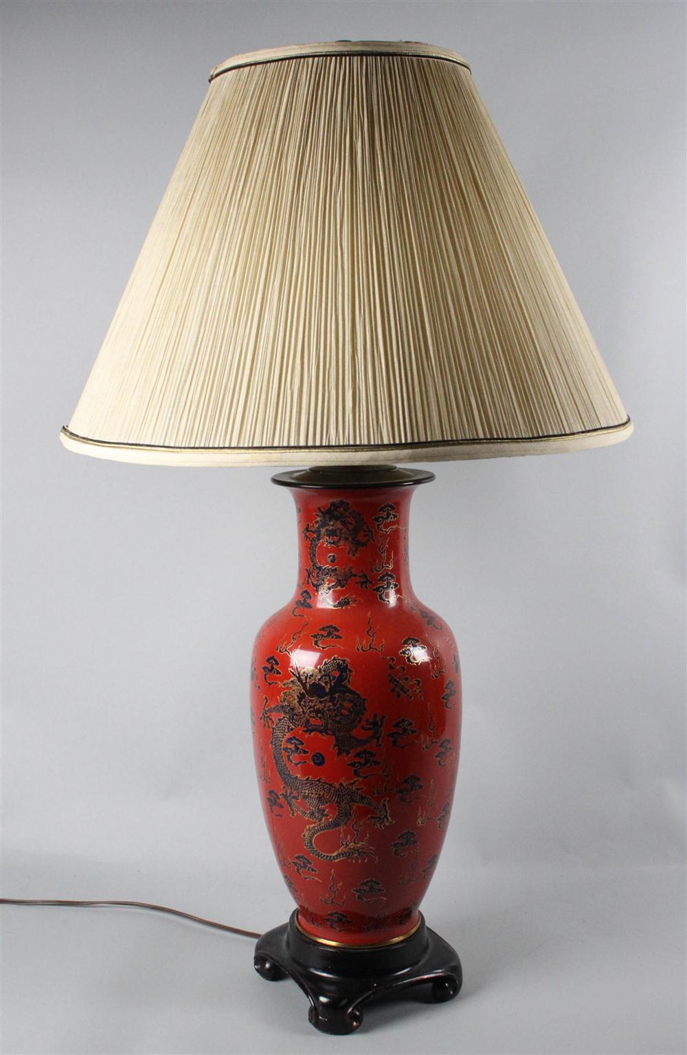 ASIAN CERAMIC VASE MOUNTED AS LAMP 145b02