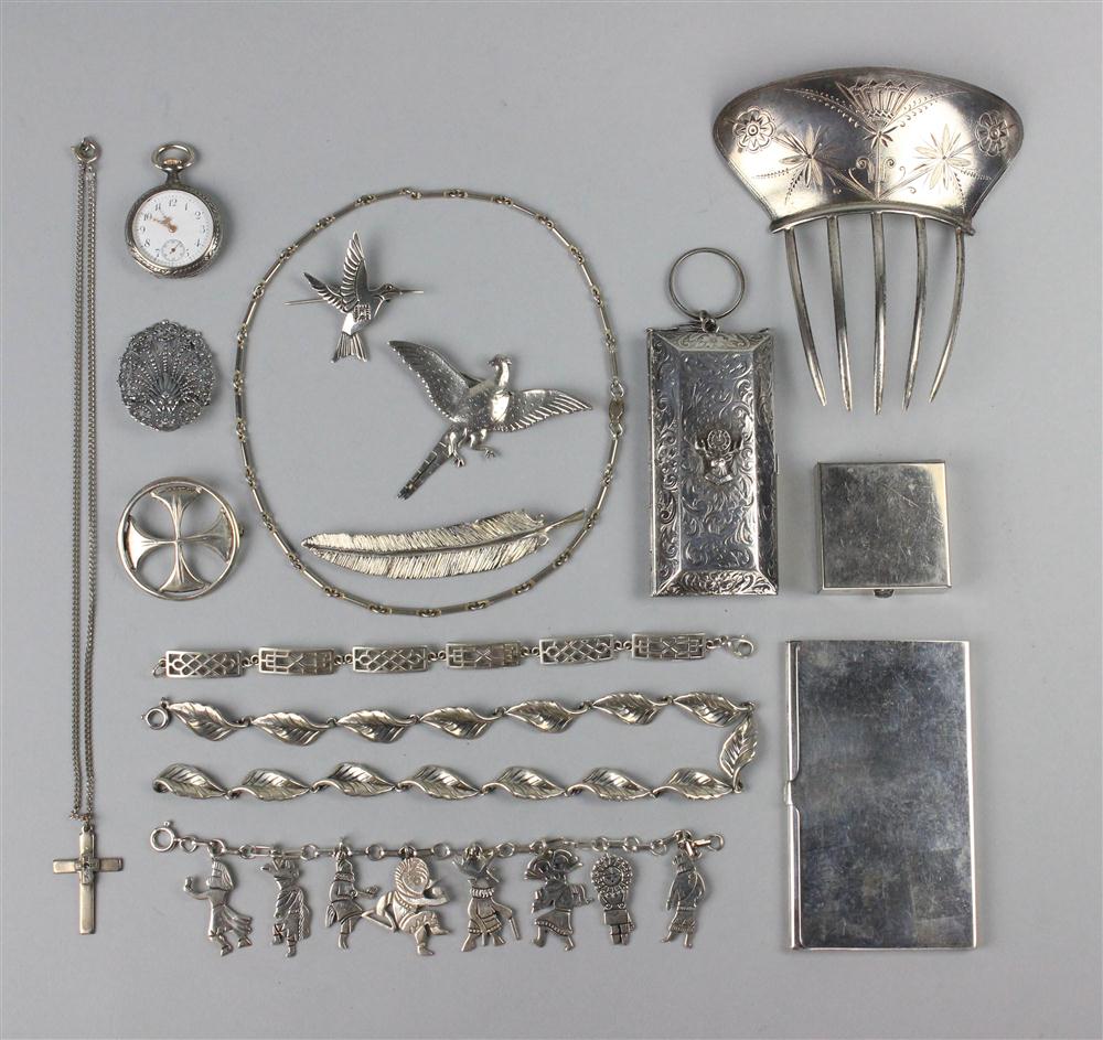 GROUP OF SILVER JEWELRY AND ACCESSORIES 145b8b