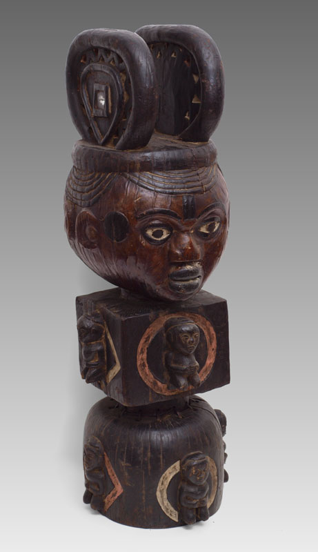 CARVED AFRICAN DOUBLE FACED BOKI