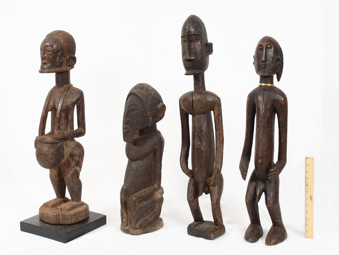 4 CARVED AFRICAN SMALL DOGON FIGURES  145e12