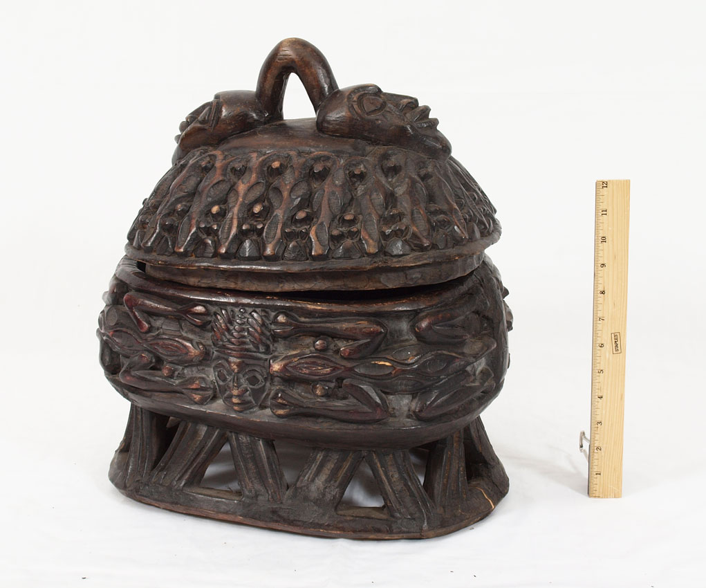 CARVED AFRICAN SMALL BAMILEKE POT: