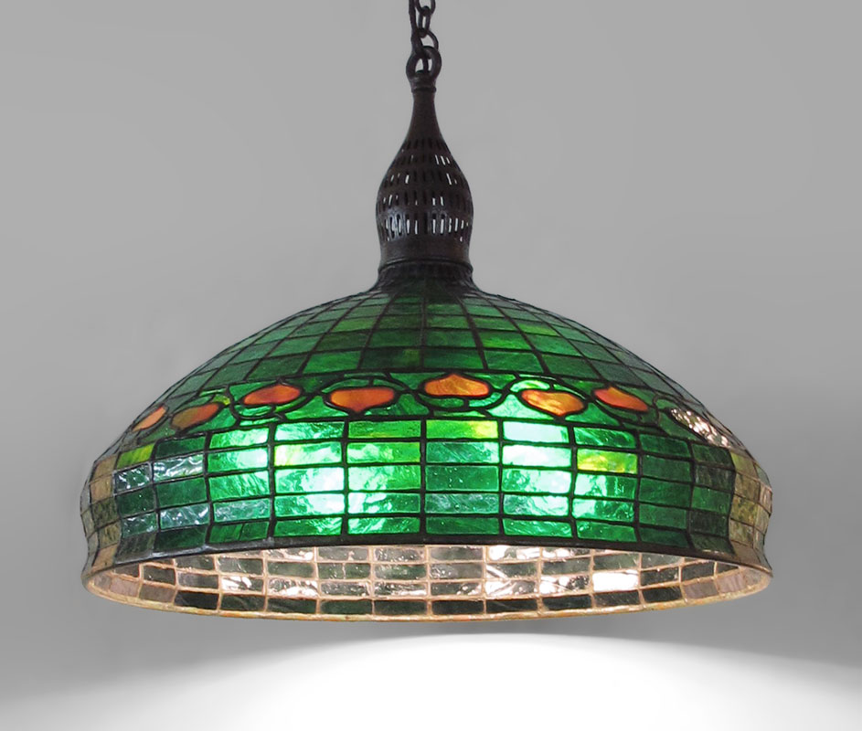 TIFFANY ERA ACORN HANGING LAMP: Four