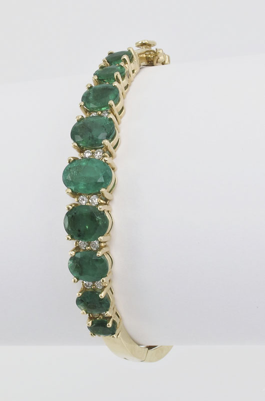 EMERALD AND DIAMOND BRACELET 14K 145ece