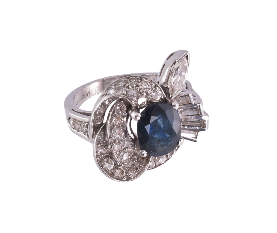 PLATINUM 2.66 CT. SAPPHIRE WITH