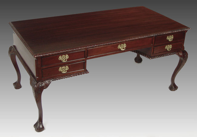 CHIPPENDALE STYLE WRITING TABLE: