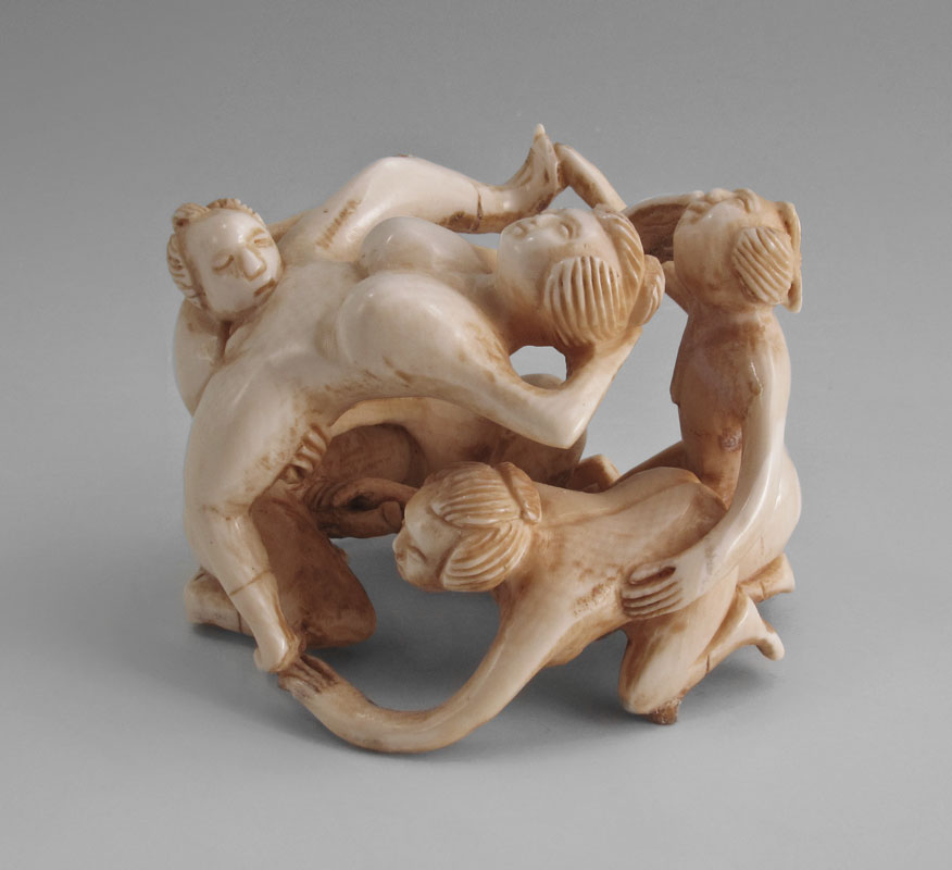 EROTIC CARVED IVORY FIGURAL GROUP  145f44