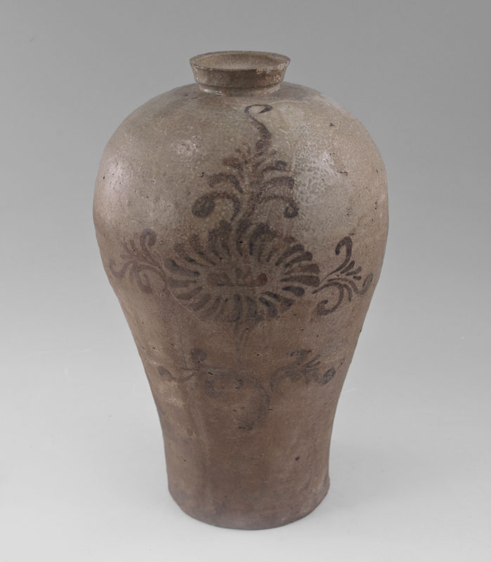 JAPANESE BROWN DECORATED STONEWARE 145f49
