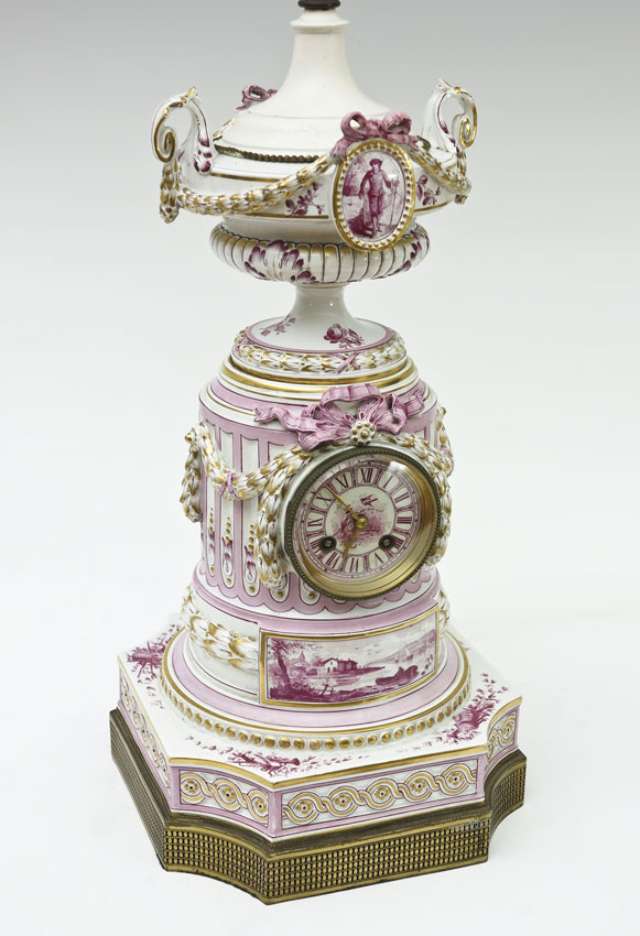 FRENCH ROCOCO PORCELAIN CLOCK LAMP: