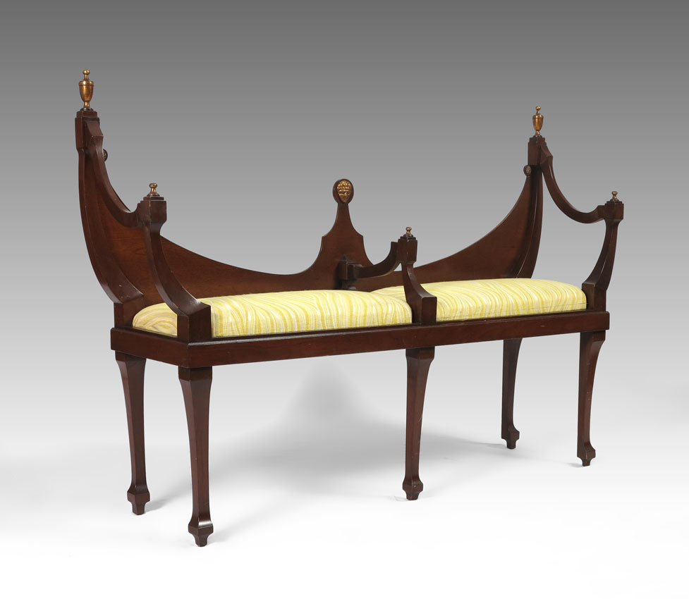 ITALIAN REGENCY STYLE SETTEE Shaped 1460ef