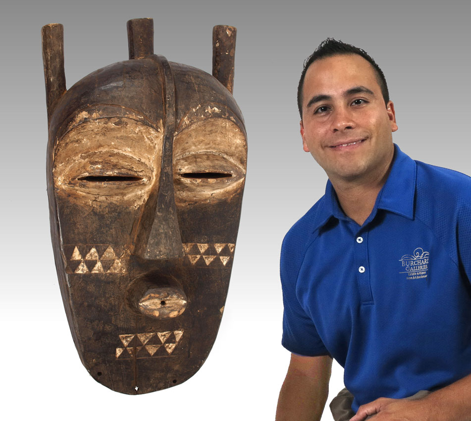 CARVED AFRICAN YOMBE MASK - DEMOCRATIC