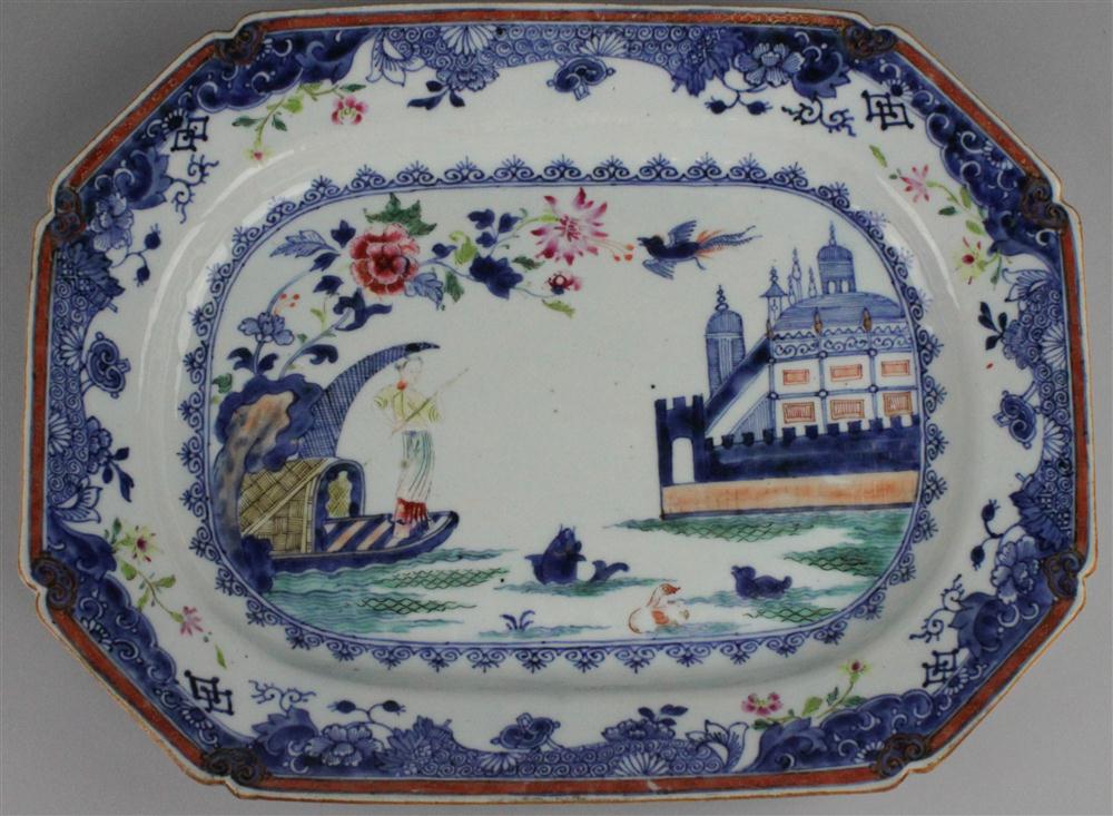 CHINESE EXPORT SALVER-SHAPED PLATTER