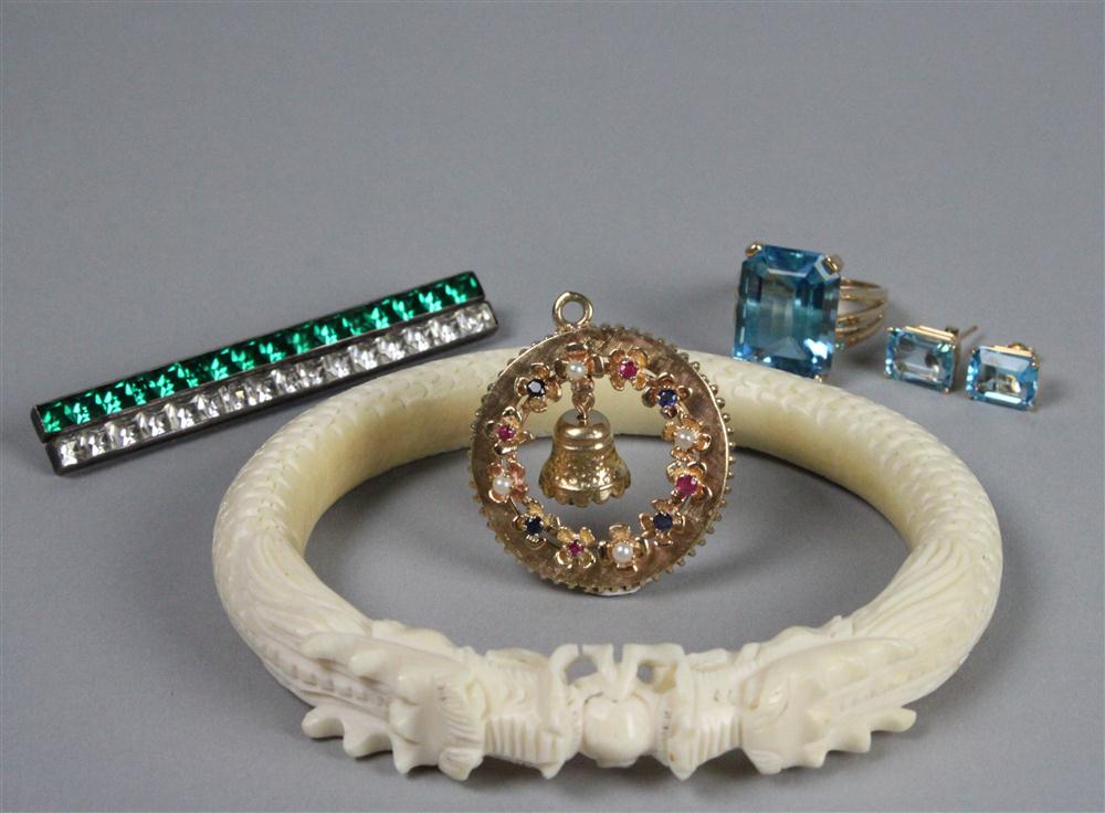 COLLECTION OF LADY'S JEWELRY including