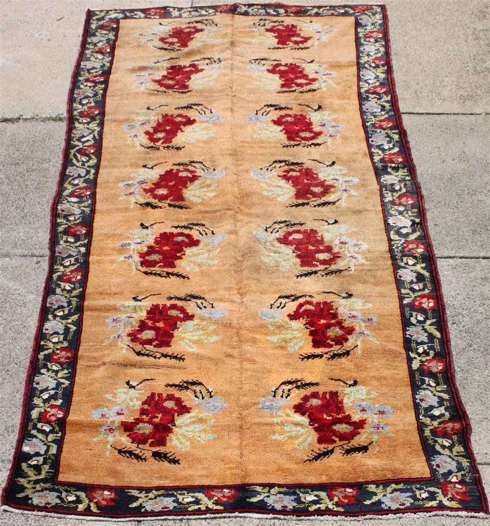 FLORAL KAZAK RUNNER in red gray 146302