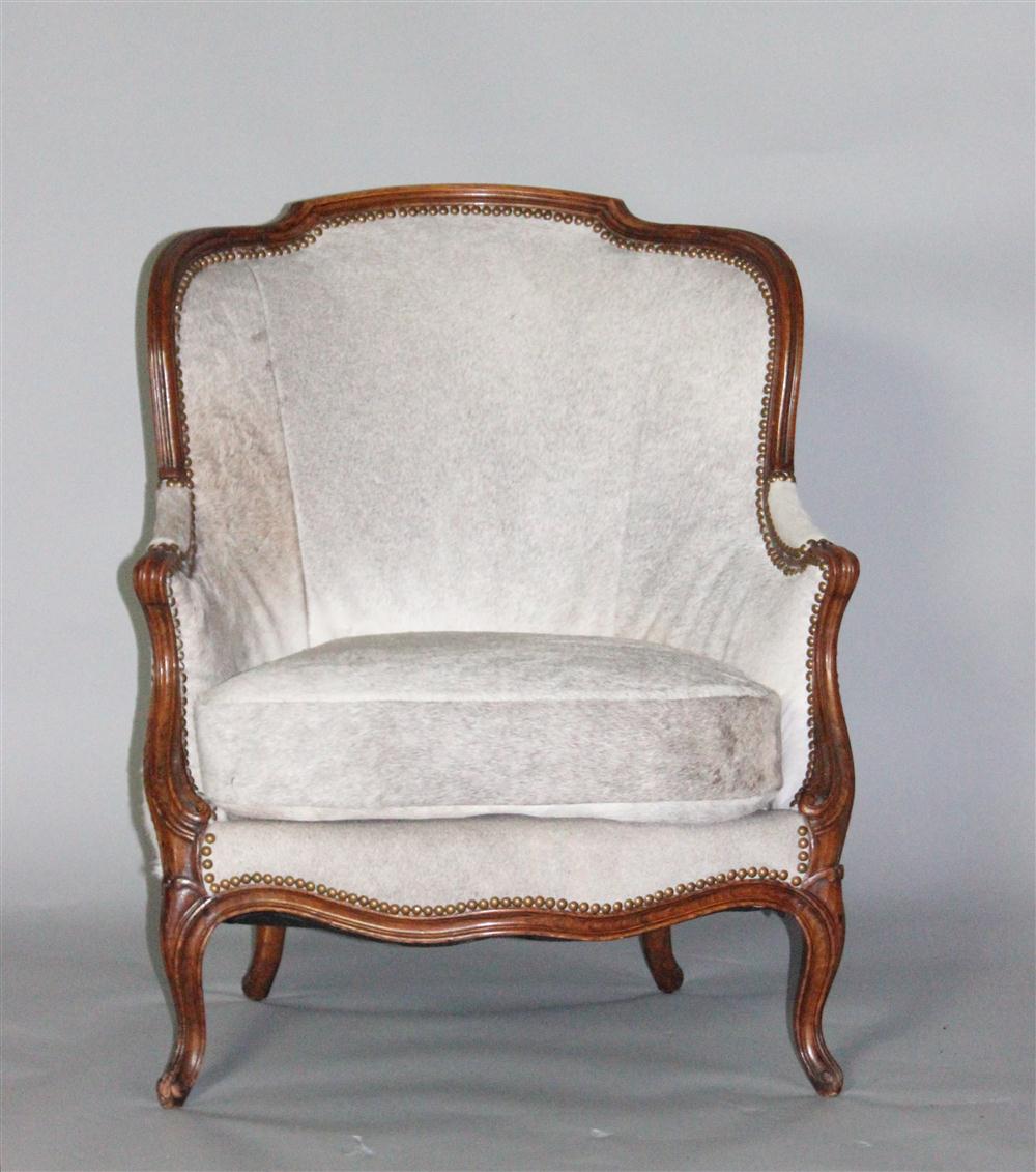 PAIR OF LOUIS XVI STYLE BERGERES