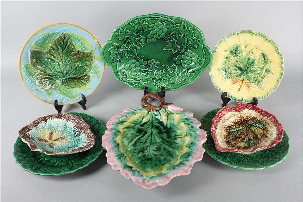 EIGHT MAJOLICA DISHES INCLUDING