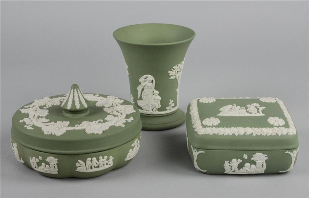 FOUR WEDGWOOD GREEN AND WHITE JASPER