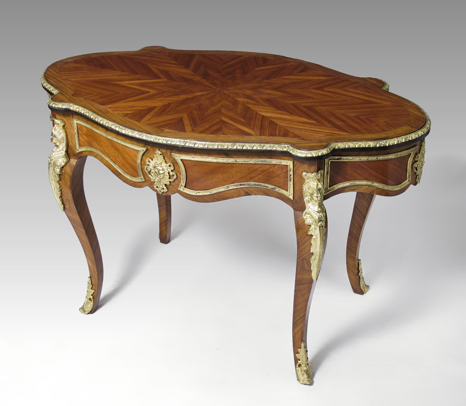 FRENCH STYLE ORMOLU MOUNTED CENTER 14652a