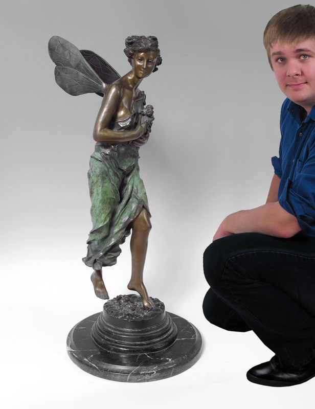 LARGE BRONZE SCULPTURE OF A FAIRY 146614