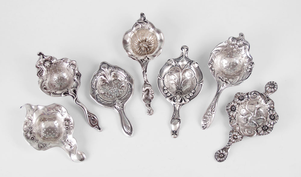 7 ART NOUVEAU STERLING TEA STRAINERS  146641