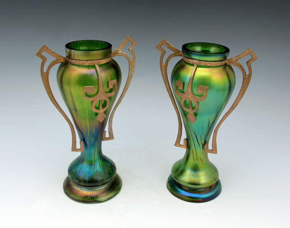 PAIR OF BOHEMIAN ART NOUVEAU IRIDESCENT 146746