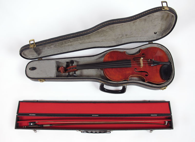 A SCHROETTER GERMAN VIOLIN IN 14676a