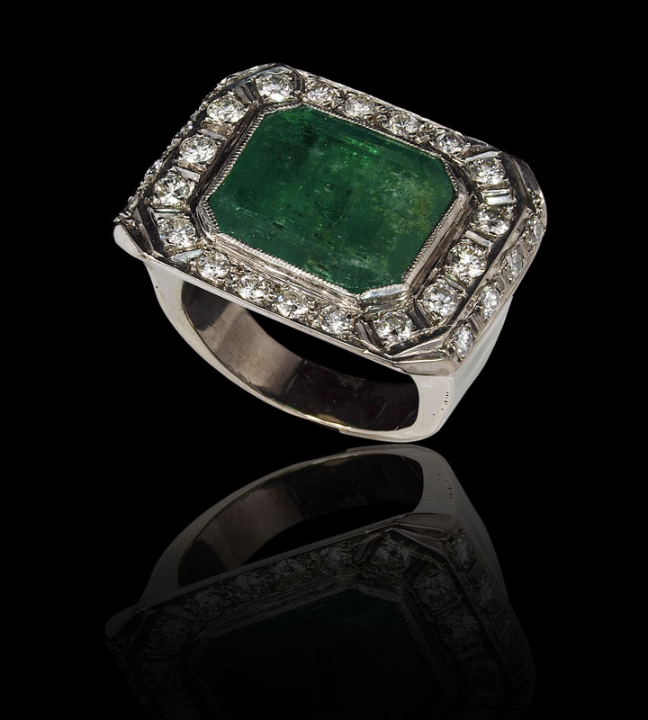 18K 7 53 CT EMERALD AND DIAMOND 14686b