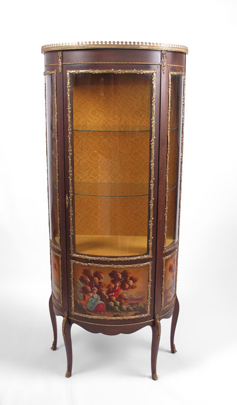 PAINT DECORATED ORMOLU ACCENT DISPLAY 146881