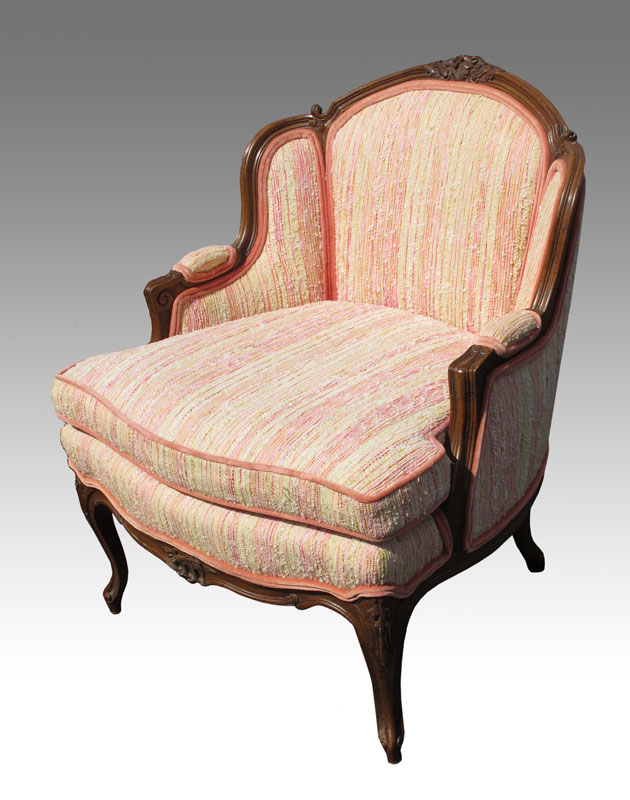 CARVED WALNUT FRENCH BERGERE CHAIR: