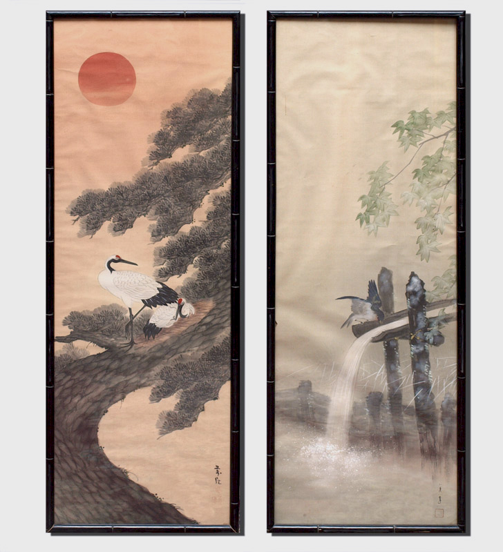 PAIR OF JAPANESE PAINTINGS ON SILK  1469a5