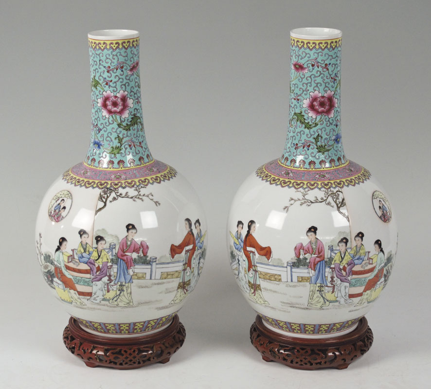 PAIR CHINESE POLYCHROME BOTTLE