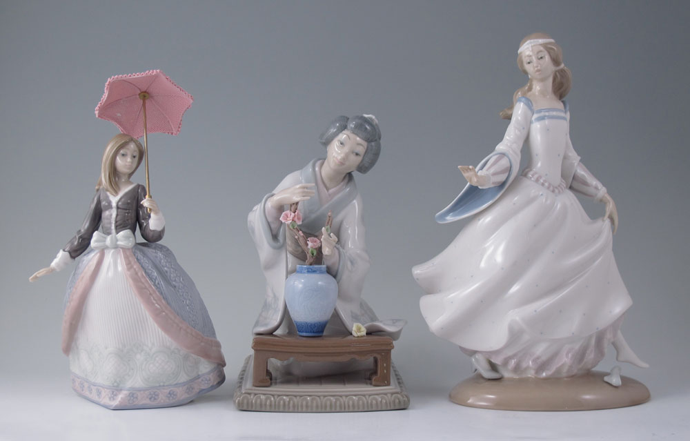 3 LLADRO FIGURINES To include 146a4a