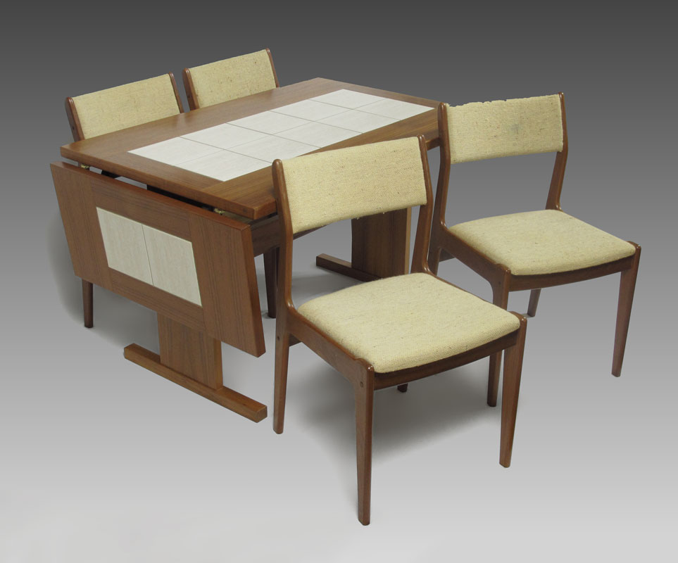 GANGSO MOBLER DANISH MODERN TABLE AND