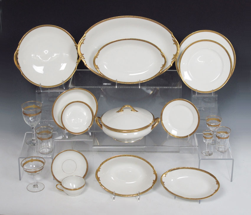 CA. 1920 FRENCH LIMOGES FINE CHINA AND