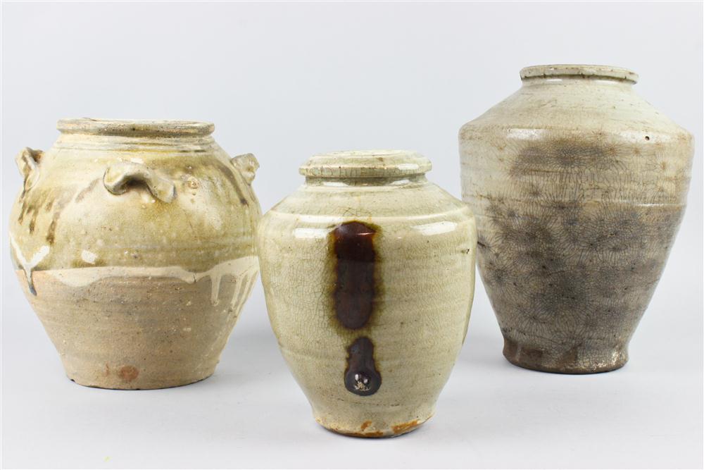 THREE CHINESE STORAGE VESSELS TANG SONG 146c34