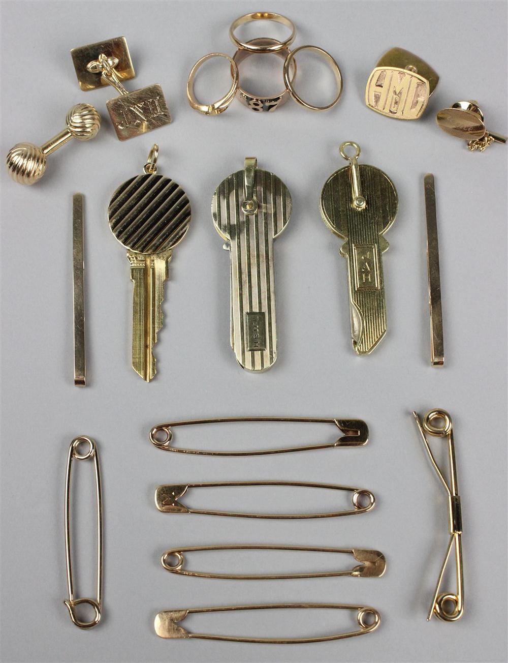 GROUP OF GENTLEMAN'S GOLD JEWELRY