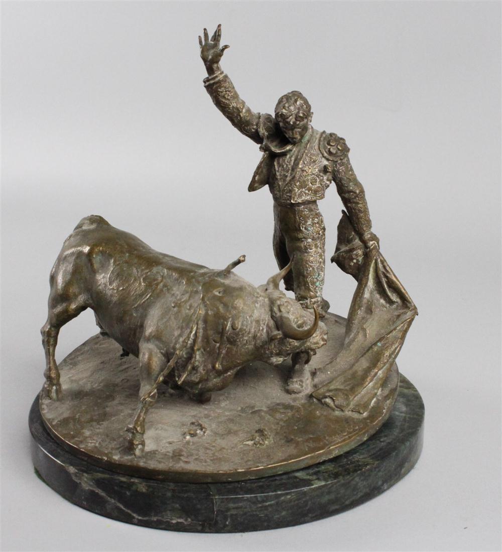 BRONZE FIGURE GROUP OF MATADOR 146caf