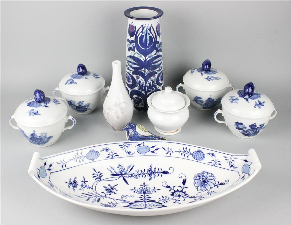 FOUR ROYAL COPENHAGEN BLUE FLOWER  146d5d