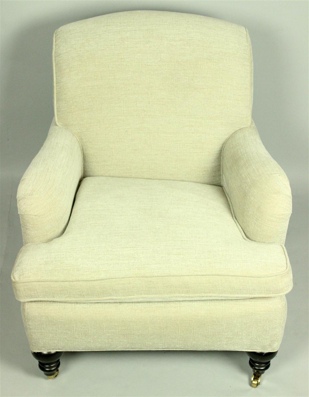 PETITE OFF WHITE UPHOLSTERED CLUB