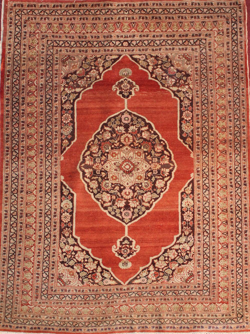 TABRIZ RUG approx 5 7 x 4  146dfe