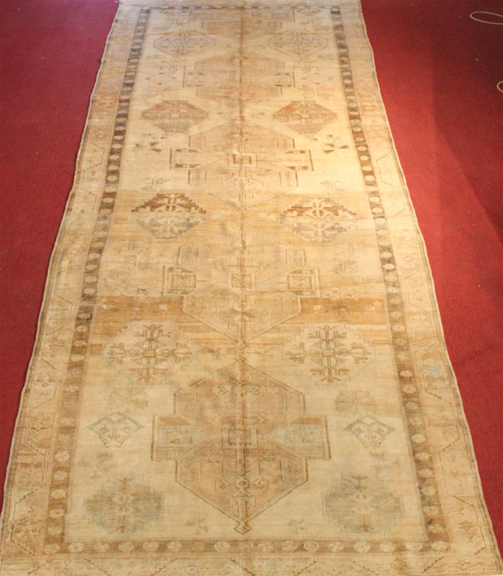 TURKISH OUSHAK WOOL RUG approx  146e5a