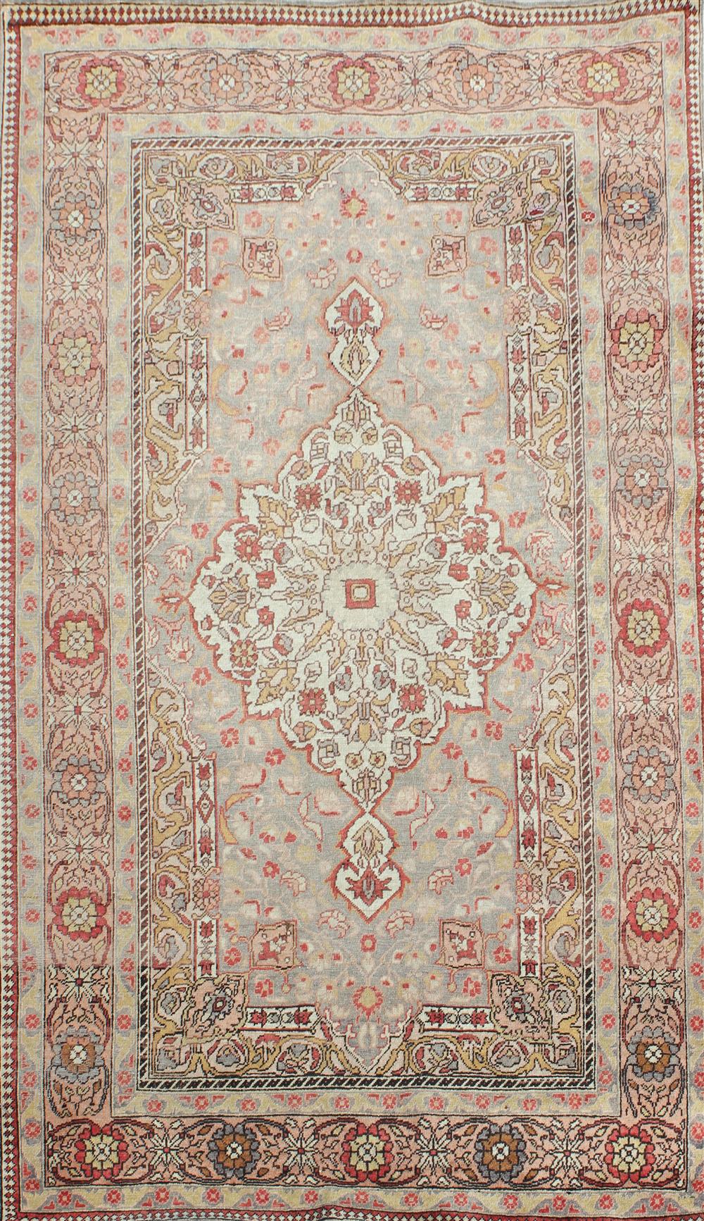 SIVAS RUG approx. 7' x 4'4''; retail