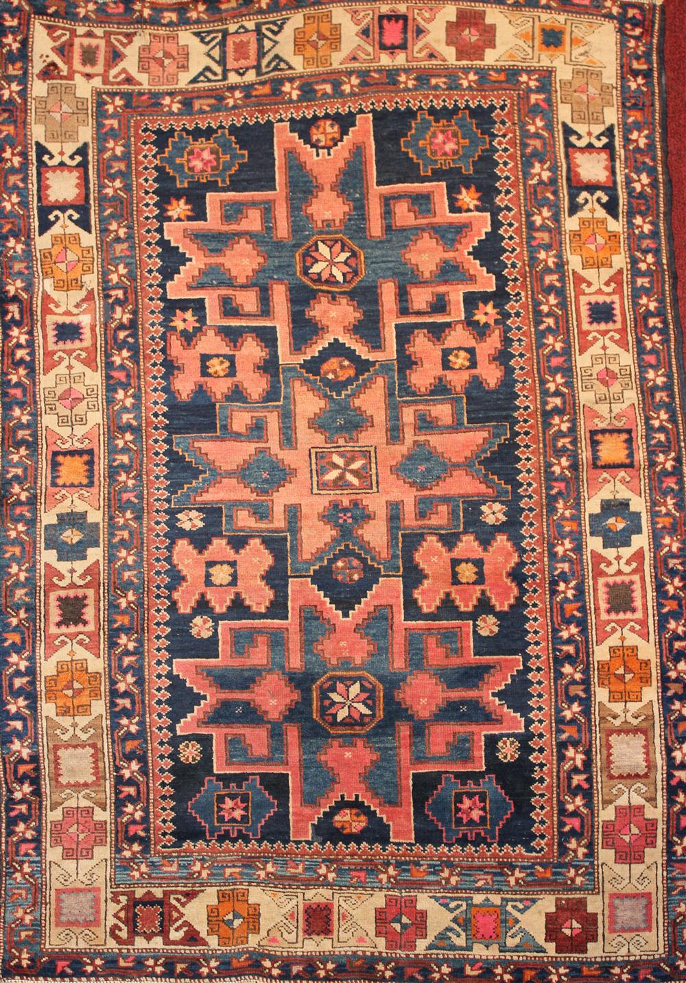 RUSSIAN CAUCASIAN RUG approx 5 5  146e9e