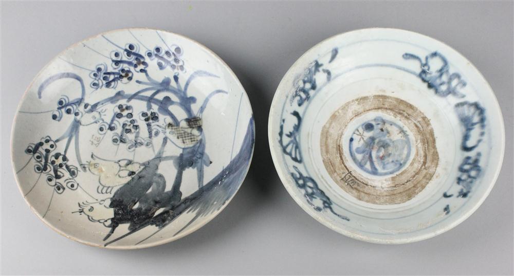 TWO ORIENTAL BLUE AND WHITE DISHES the