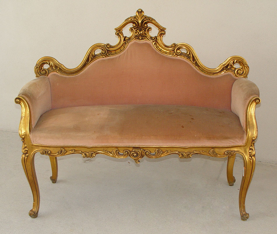 FRENCH GILT WOOD CANAPE / SETTEE: