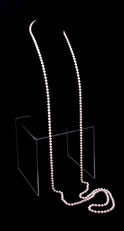 60 CULTURED PEARLS STRAND NECKLACE  14704d