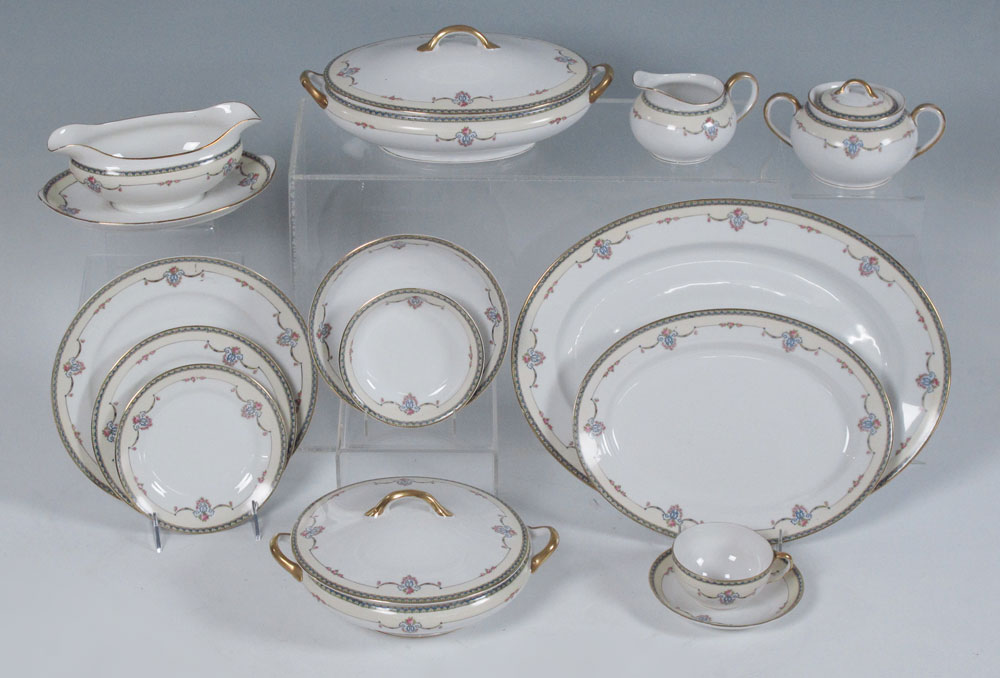 NORITAKE LAUREATE PATTERN CHINA 14708f